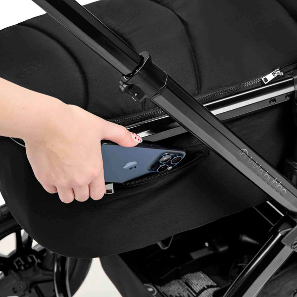 Ickle Bubba Stomp Luxe Elements Edition 16 Piece Travel System with Nimbus i-Size Car Seat & Radial i-Size Plus Spin Car Seat – Raven Black