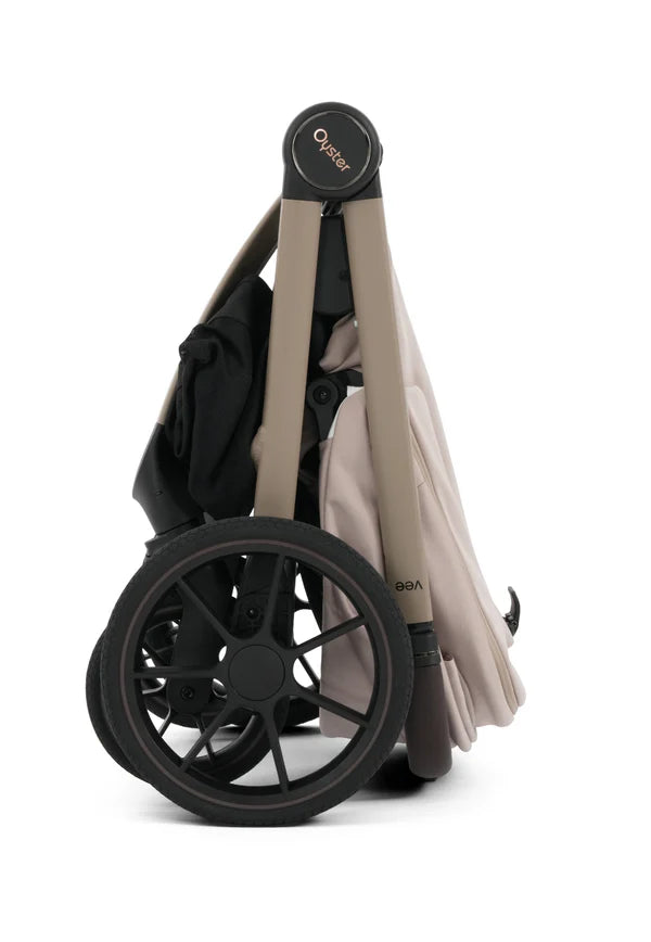 BabyStyle Oyster Vee 4 in 1 Travel System – Vanilla
