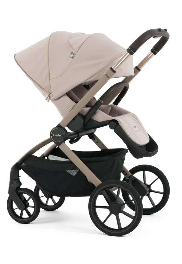BabyStyle Oyster Vee 4 in 1 Travel System – Vanilla