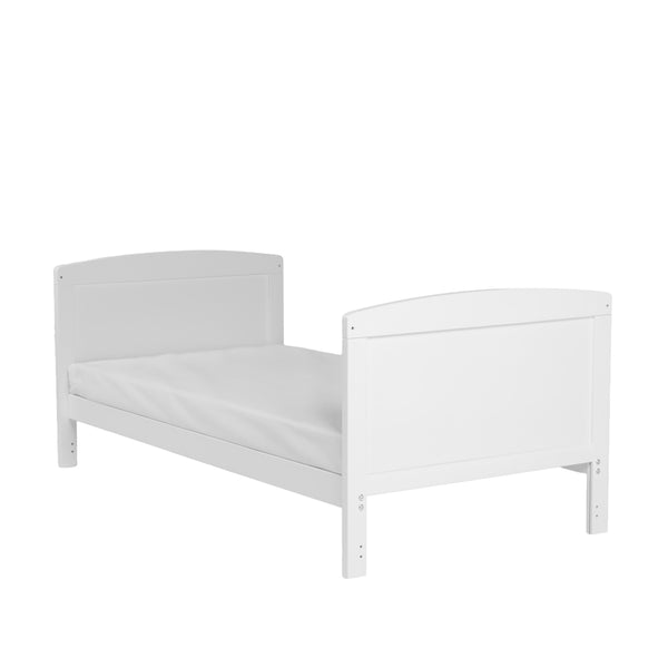 Bebe & Beyond Dreamer Cot Bed – White
