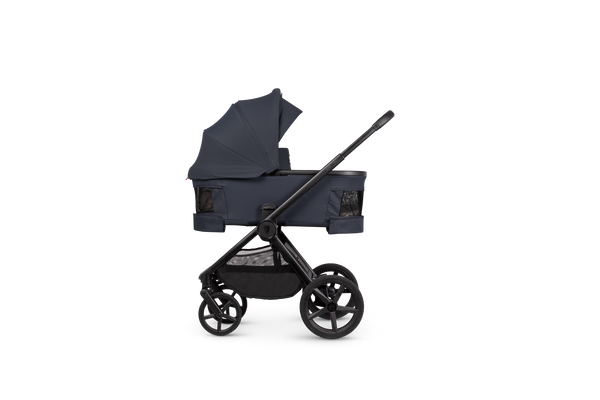 Venicci x Hunter Upline 3 Navy 4-in-1 Travel System with Rotating Isofix Base