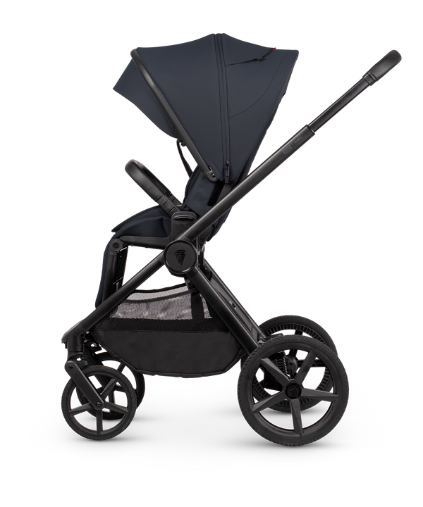 Venicci x Hunter Upline 3 Navy 4-in-1 Plus Travel System with ISOFIX Base & Home Stand