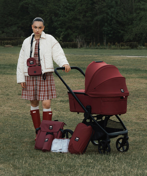 Venicci x Hunter Upline 3 Red 4-in-1 Plus Travel System with ISOFIX Base & Home Stand