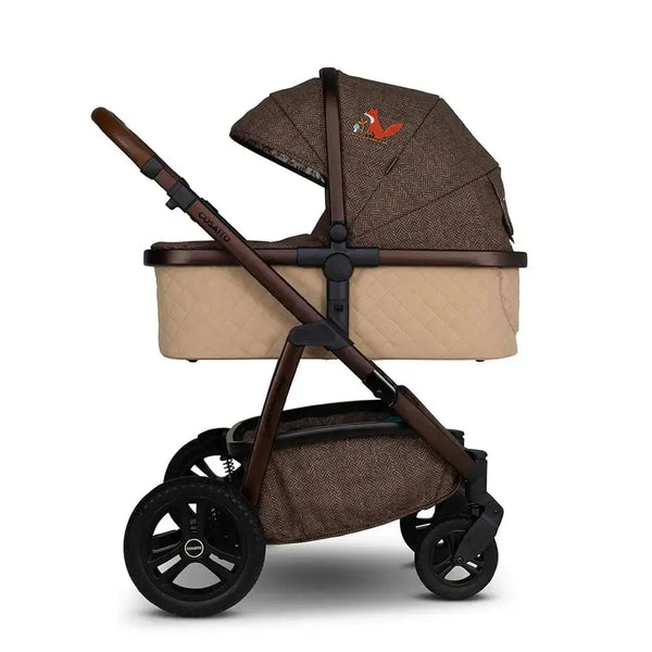 Cosatto Wow 3 Rotate Bundle – Foxford Hall | Travel System with Carrycot + Acorn 2 i-Size Car Seat & Rotating Base General Cosatto