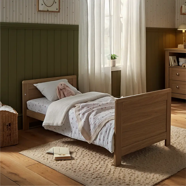 CuddleCo Burford Oak 3 Piece Nursery Furniture Set