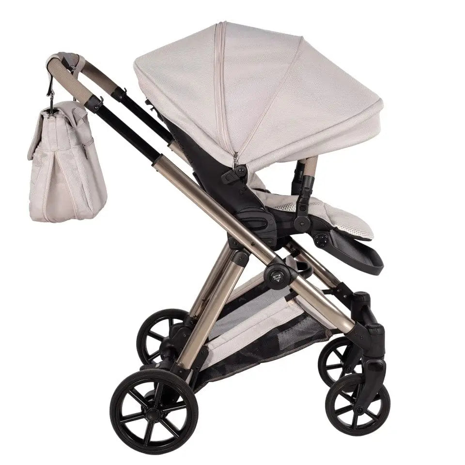 Junama Elegant Beige 3 in 1 Travel System With Isofix Junama