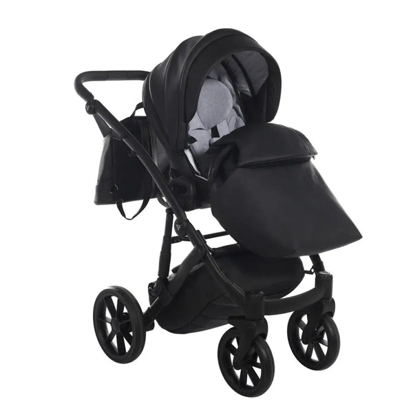 Junama Space Eco Leatherette 4 in 1 Travel System with Isofix - Black Junama
