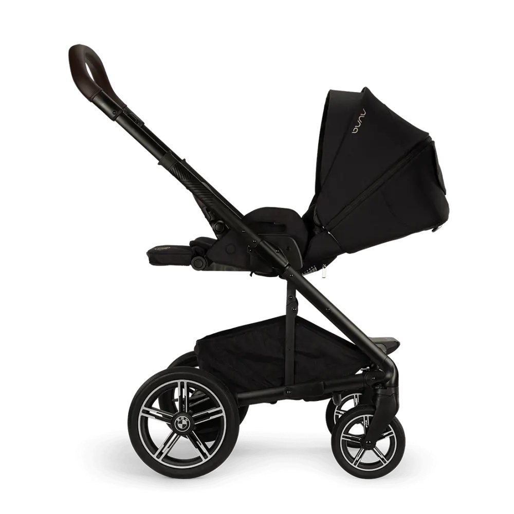 Nuna MIXX™ next BMW Collection Stroller & Carry Cot Bundle – Element