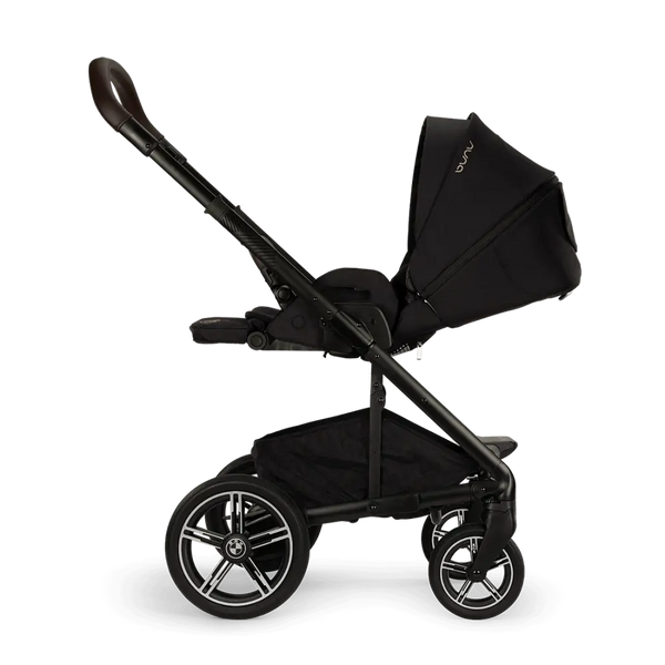 Nuna MIXX™ next BMW Collection Stroller & Carry Cot Bundle – Element