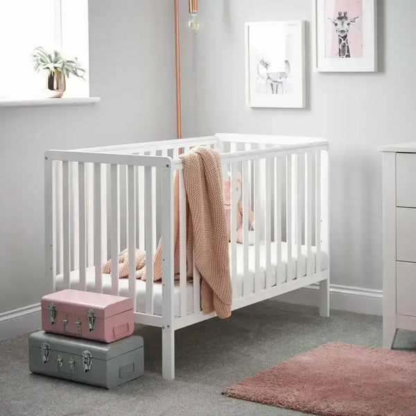 Obaby OBaby Bantam Cot in White