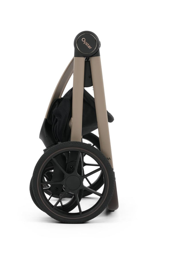BabyStyle Oyster Vee 4 in 1 Travel System – Vanilla