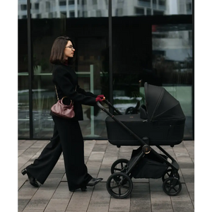 Venicci Claro 2 Noir Black 4-in-1 Travel System UK | Isofix & Home Stand