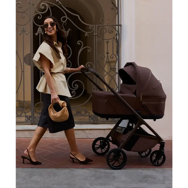 Venicci Tila Latte 3-in-1 with i-Size Car Seat